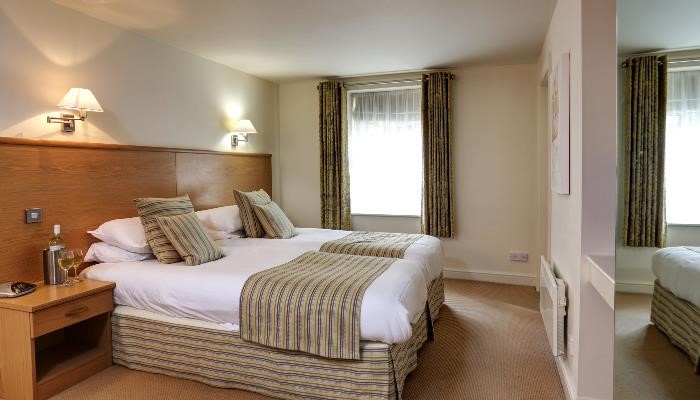 Best Western Plus Mosborough Hall Hotel Bedroom